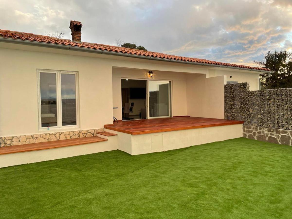 Villa Olga - Uniqe House With Private Beach Ankaran Exterior foto